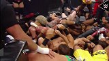 WWE-17年-经典时刻：2013年有仇必报大赛 塞纳顶绳十字飞扑压倒一片-精华