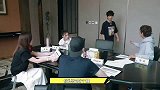装逼不到1秒，就被打脸，太尴尬了