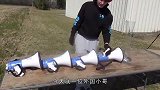 把一百个扩音器同时打开多可怕？老外作死测试，下一秒如晴天霹雳
