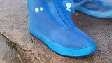 最近雨水比较多，这款防水雨鞋你们准备好了吗？旅游必备，方便携带雨鞋套