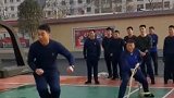 河南焦作：当消防员遇上跳大绳，画风逐渐跑偏