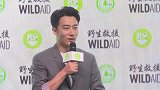 黄轩拍摄一气呵成显实力，轻松上阵“闭目养神”享受化妆