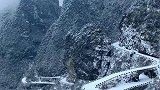在索道上看风景太美了