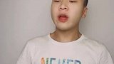 老吴跟二狗在外面掏鸟窝