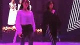 高冷小姐姐已上线，两个人各有千秋，美到爆炸