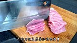 这样做辣椒炒肉简单又好吃,肉片鲜香滑嫩很入味,妥妥的下饭神器