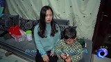 美女从小就让儿子听《世上只有妈妈好》，结果爸爸听到这首歌怒了