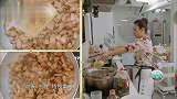 秦海璐做红烧肉太馋人，杨紫闻香而来：好香呀，姐姐！