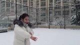 嘿，师傅！又下雪了！