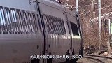 中国“不停站高铁”，到站不用停乘客照样上下车，看完大开眼界