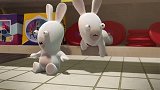 疯狂的兔子：兔子在睡觉，听到男孩大叫，立刻和他比赛！