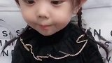 果然女儿都是爸爸的小情人，喜欢麻麻这么不情愿！