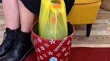 手提式收口垃圾袋，提起二十斤垃圾没问题，不易脏手