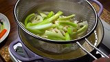 就爱吃酸酸辣辣的凉拌虾，再来一碗荞麦汤面没谁了？美食趣胃计划 美食分享官 星探家
