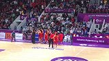中国篮球-18年-中国女篮重返亚洲之巅 众将与篮协主席姚明击掌庆祝-新闻