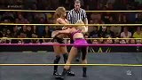 WWE-14年-NXT第245期：卡梅拉虐菜模式艾玛不堪一击-花絮