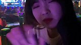 可是我身边的搞笑女都超能喝的诶
