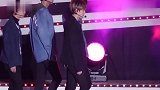 韩国男团exo现场表演,边伯贤不愧为唱跳型男