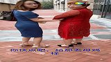 诸葛妈妈带女儿和儿子走亲戚，没想到儿子买礼物太抠了，结果尴尬