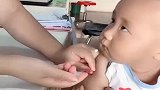 带儿子去医院打针，没想到不按套路出牌，原谅我笑翻了！