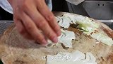 炒包菜，切记不要焯水直接用手撕，难怪发软没香味，看大厨如何做