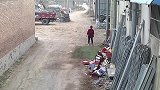 男人生气就会踩油门，这个车好无辜