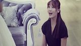 小姑娘19岁了该有点常识了，谁试婚纱不带老公带着爹啊！