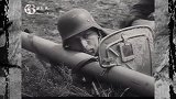 二战德国士兵珍贵录像，被誉为坦克杀手，他们是这样击毁坦克的