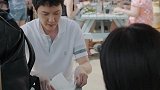 冯绍峰国外录节目遇到粉丝，被夸赞太帅气，阿雅都吃醋了