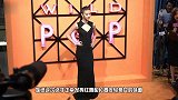 木村光希新刊封面，红唇配长卷发，小女人的味道