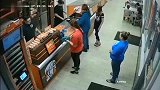 被佛光护体的女人！要不是拍下，都不知接下来多可怕