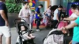 广州高温预警，一大早就在商场门口等着蹭空调