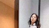 美女买饭，老板说给我捎一份，美女理解错了，太尴尬了！