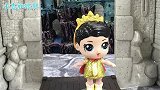 精灵爱丽儿帮助亿奇变身公主装 参加王子的舞会会发生什么事儿呢