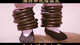 小伙拜师学艺，师傅让他戴百斤铁环练功，摘掉如脱缰猛虎
