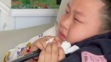 黑龙江哈尔滨：6岁男孩跟着妈妈追剧，被感动的哭得稀里哗啦