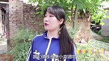 田田和小伙伴比赛“串桐花”，你小时候玩过吗？满满的童年回忆