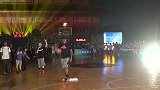 篮球-13年-勒布朗中国行：詹皇两记暴扣震太庙 单臂战斧+双手灌筐-专题