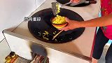 柴火灶地皮韭菜鸡蛋肉包子