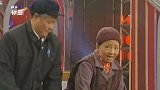 赵本山辉煌时有多霸气？怀中抱美人都不算啥，这一幕才震撼