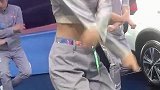 大一学姐兼职跳舞，这身材真是太美了