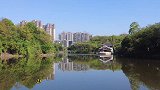 初冬时节，衡阳市平湖公园秋意盎然，美不胜收