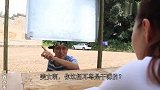 喜剧：奇葩小伙来面试，女经理让他星期八来上班，小伙的回复真逗