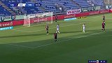 第3分钟都灵球员梅特射门 - 打偏