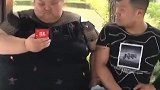 我们今天穿情侣装吧