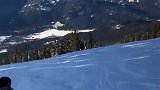 转行参加冬奥会?小贝带儿子玩滑雪 万人迷险些摔个“狗吃屎”