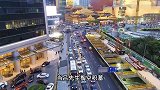 男子开门拿快递，遭好友蒙眼绑架10天榨干260万，法院判了