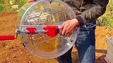 取蜂蜜过滤真实一面，果然干一行不吃一行