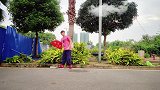 没见过这么瘦的猪八戒，曳步舞《猪八戒背媳妇》搞笑表演