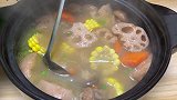 排骨汤不要直接炖，多一个步骤，汤鲜味美，配料简单讲解详细